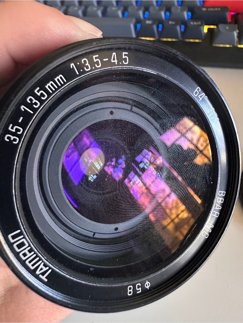 Tamron Adaptall-2 35-135mm f/3.5-4.5 Macro Zoom Lens for Canon FD